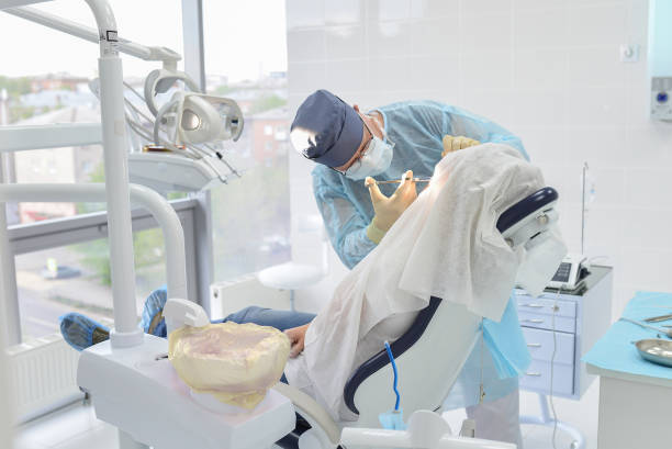 Best Holiday Emergency Dentist in Inglis, FL